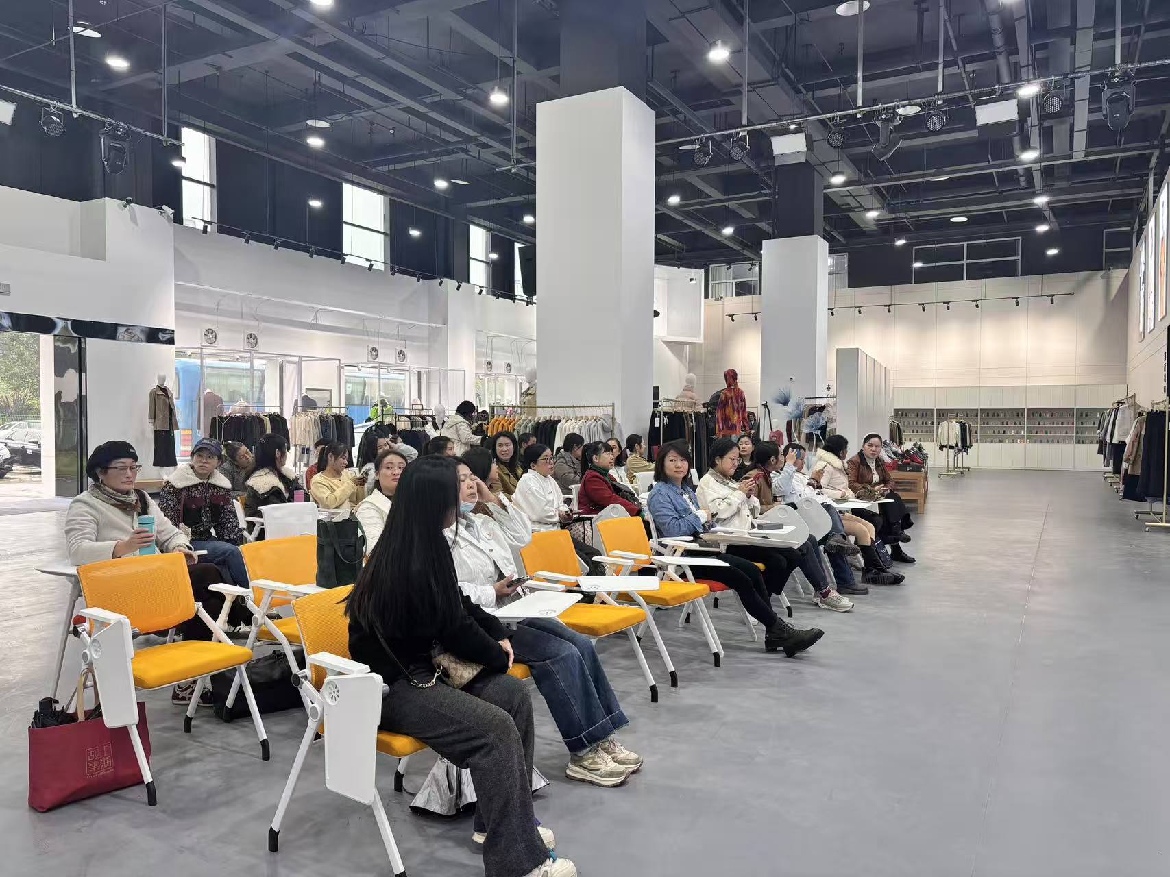 电商1.jpg 电商1.jpg